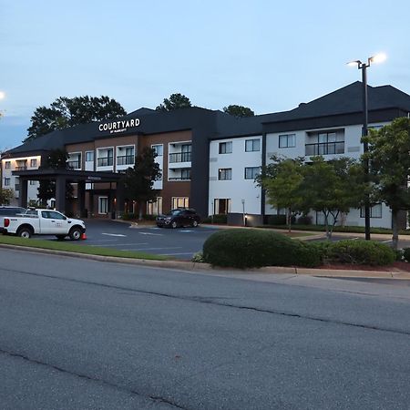 Courtyard Tuscaloosa Hotel Exterior photo